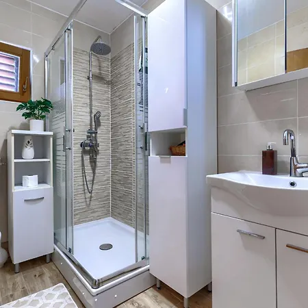 Nena By Interhome Дом отдыха