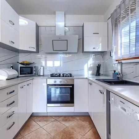 Holiday home Nena By Interhome Pula